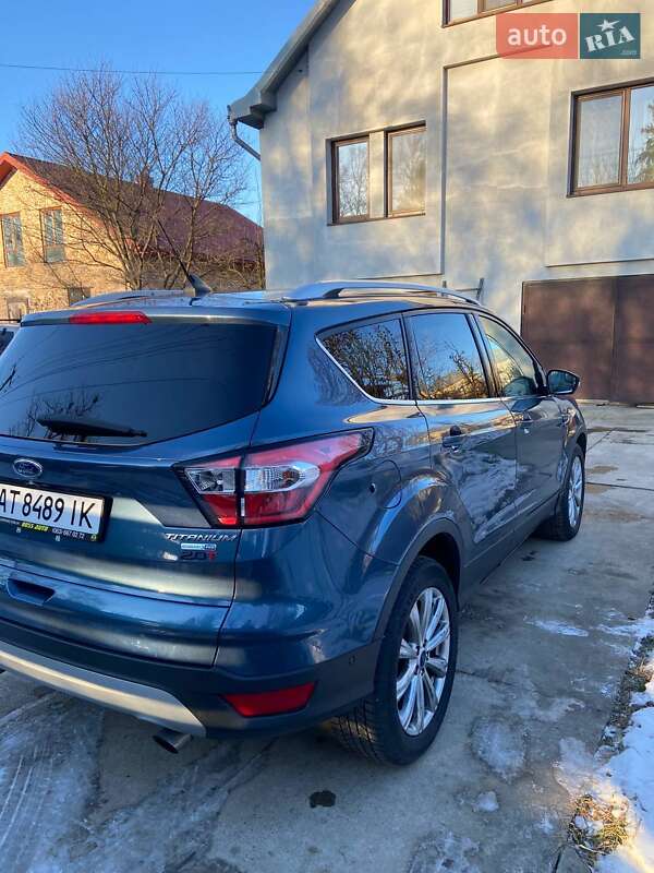 Позашляховик / Кросовер Ford Escape 2018 в Івано-Франківську