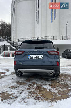 Внедорожник / Кроссовер Ford Escape 2023 в Киеве
