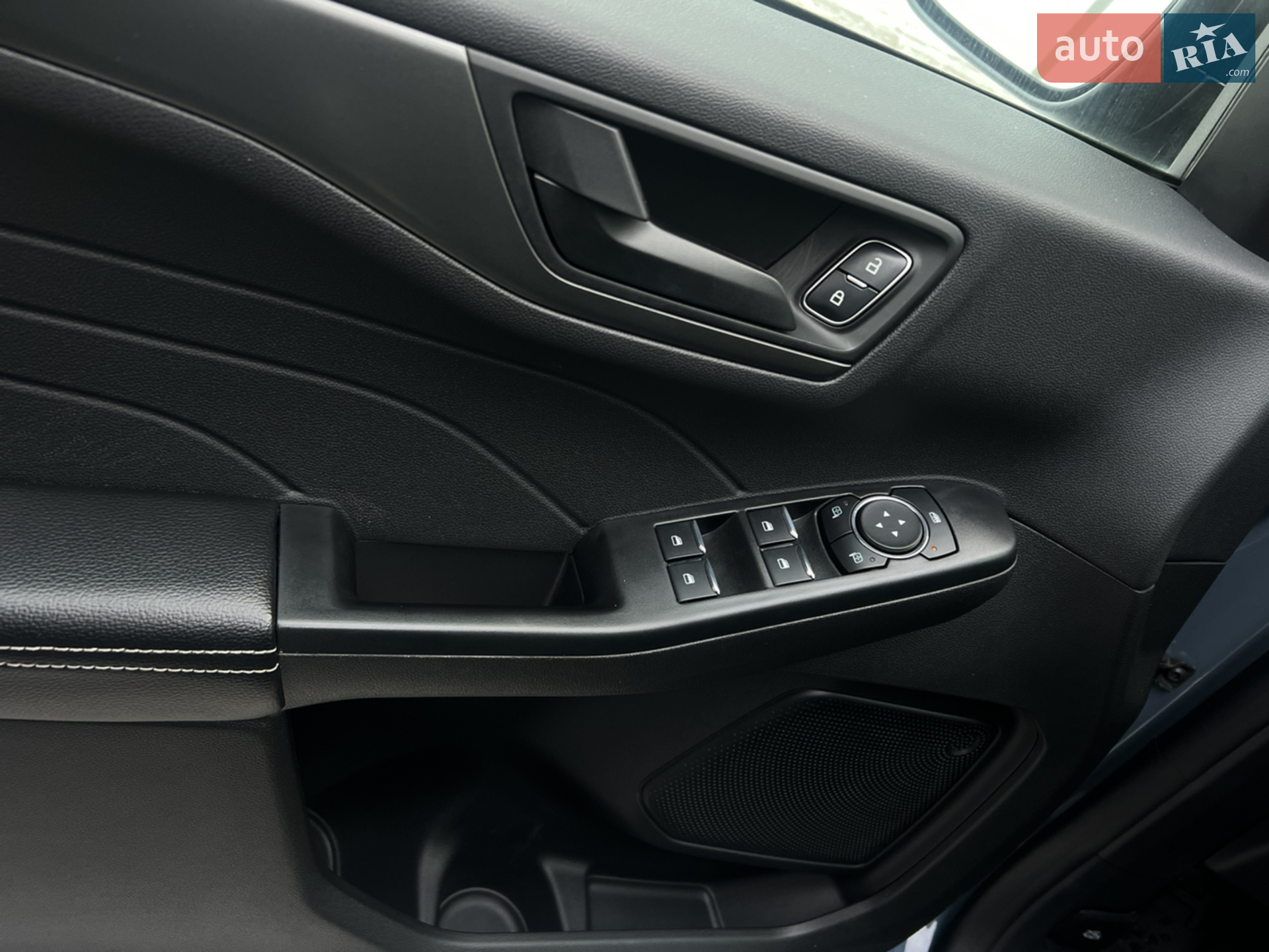2023 Ford Escape - мініатюра 25