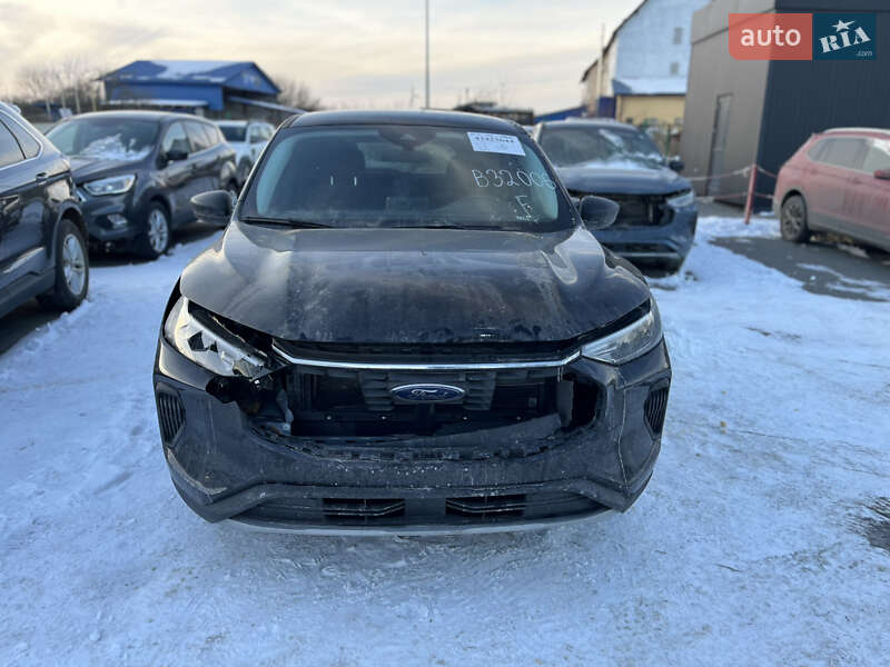 Позашляховик / Кросовер Ford Escape 2023 в Львові