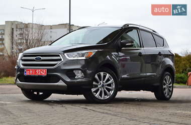 Внедорожник / Кроссовер Ford Escape 2018 в Дрогобыче
