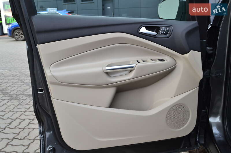 Позашляховик / Кросовер Ford Escape 2018 в Дрогобичі фото 101 Позашляховик / Кросовер Ford Escape 2018 в Дрогобичі