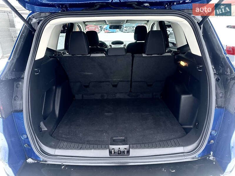 Внедорожник / Кроссовер Ford Escape 2018 в Львове