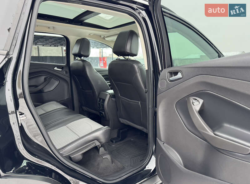 Позашляховик / Кросовер Ford Escape 2017 в Дубні