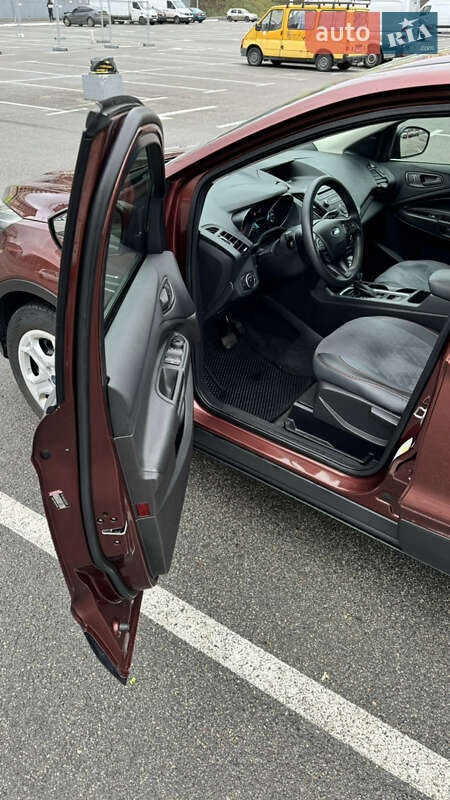 Внедорожник / Кроссовер Ford Escape 2018 в Киеве фото 9 Внедорожник / Кроссовер Ford Escape 2018 в Киеве