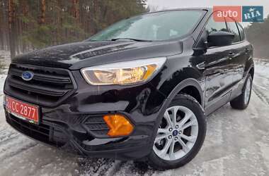 Позашляховик / Кросовер Ford Escape 2016 в Кременчуці