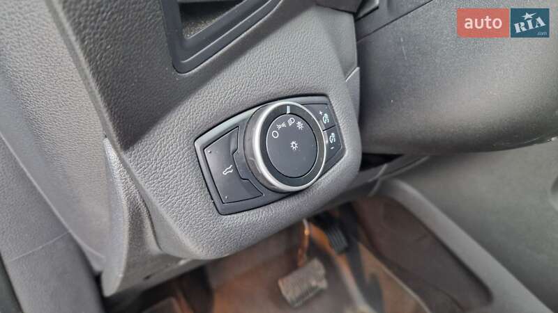 Внедорожник / Кроссовер Ford Escape 2016 в Кременчуге фото 23 Внедорожник / Кроссовер Ford Escape 2016 в Кременчуге