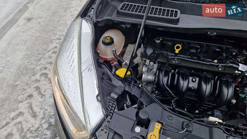 Внедорожник / Кроссовер Ford Escape 2016 в Кременчуге фото 27 Внедорожник / Кроссовер Ford Escape 2016 в Кременчуге