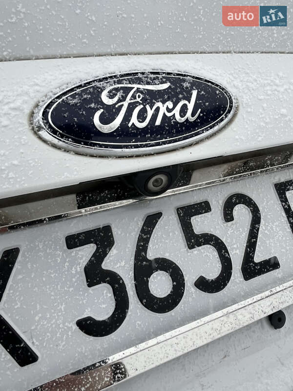 Внедорожник / Кроссовер Ford Escape 2014 в Изяславе