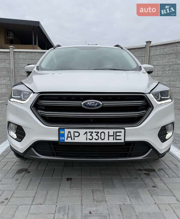 Внедорожник / Кроссовер Ford Escape 2019 в Запорожье