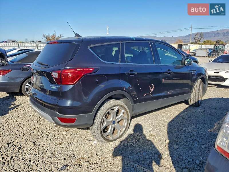Позашляховик / Кросовер Ford Escape 2018 в Тернополі