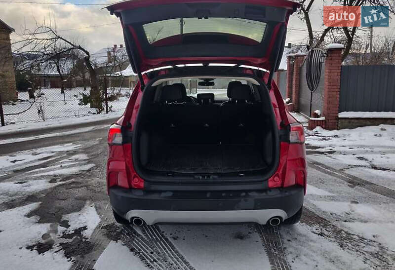 Позашляховик / Кросовер Ford Escape 2020 в Тернополі