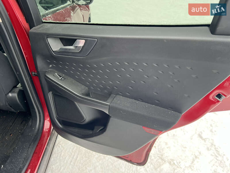 Внедорожник / Кроссовер Ford Escape 2020 в Львове