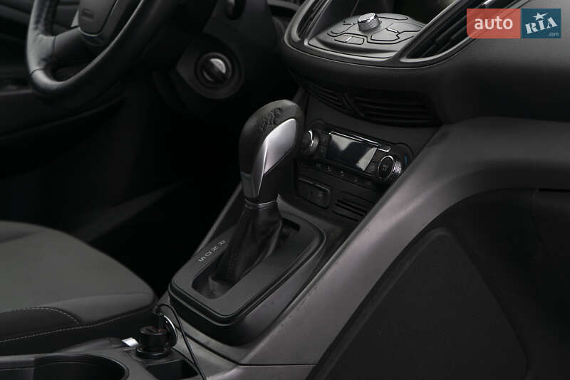 Внедорожник / Кроссовер Ford Escape 2014 в Ужгороде