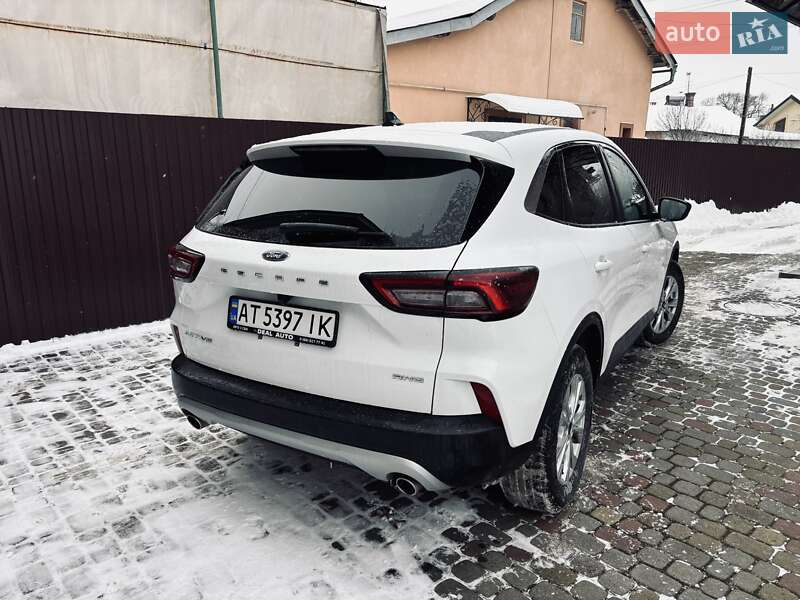 Внедорожник / Кроссовер Ford Escape 2024 в Ивано-Франковске