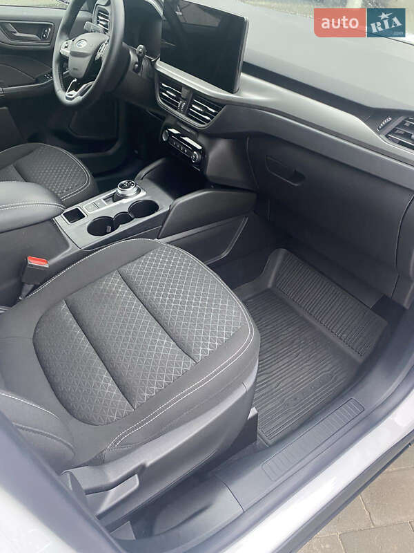 Внедорожник / Кроссовер Ford Escape 2024 в Ивано-Франковске