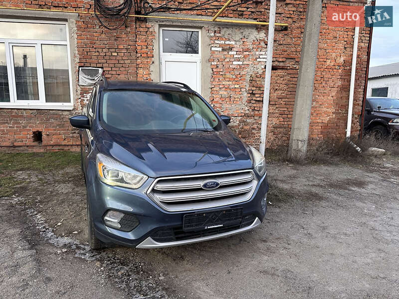 Внедорожник / Кроссовер Ford Escape 2018 в Полтаве фото 4 Внедорожник / Кроссовер Ford Escape 2018 в Полтаве