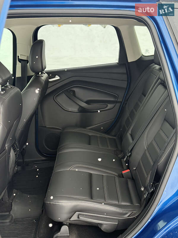 Позашляховик / Кросовер Ford Escape 2019 в Рівному