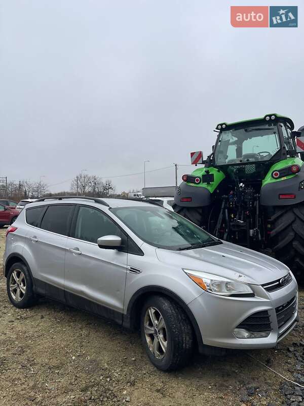 Позашляховик / Кросовер Ford Escape 2016 в Львові