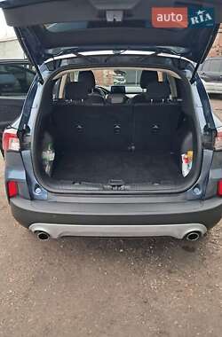 Внедорожник / Кроссовер Ford Escape 2020 в Виннице
