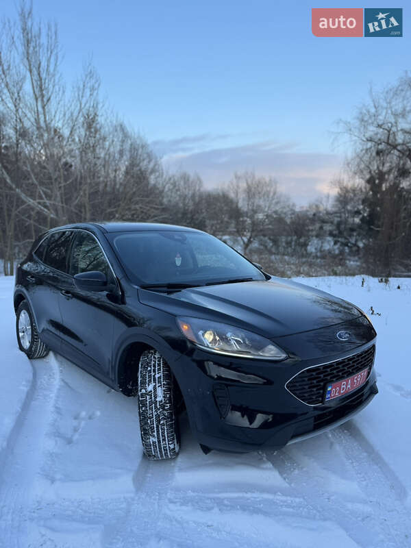 Позашляховик / Кросовер Ford Escape 2021 в Вінниці