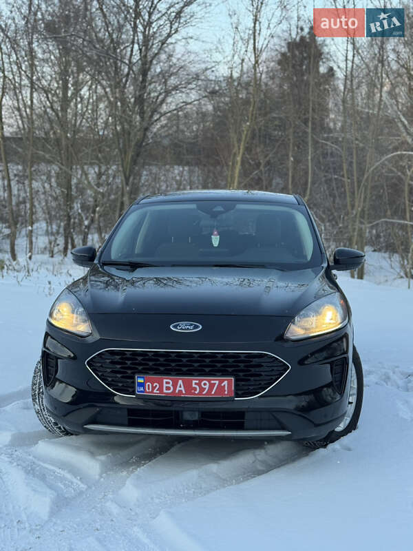 Позашляховик / Кросовер Ford Escape 2021 в Вінниці