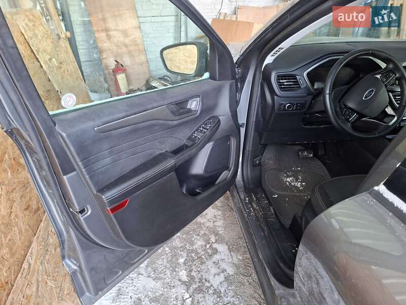 Внедорожник / Кроссовер Ford Escape 2023 в Павлограде фото 5 Внедорожник / Кроссовер Ford Escape 2023 в Павлограде