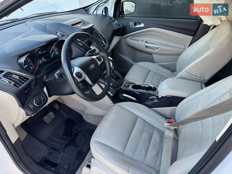 Внедорожник / Кроссовер Ford Escape 2014 в Яворове