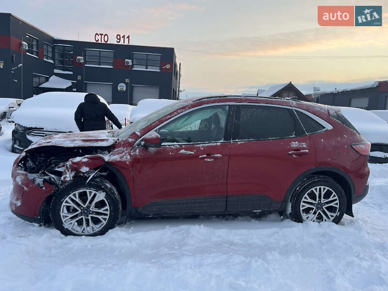 Внедорожник / Кроссовер Ford Escape 2020 в Львове