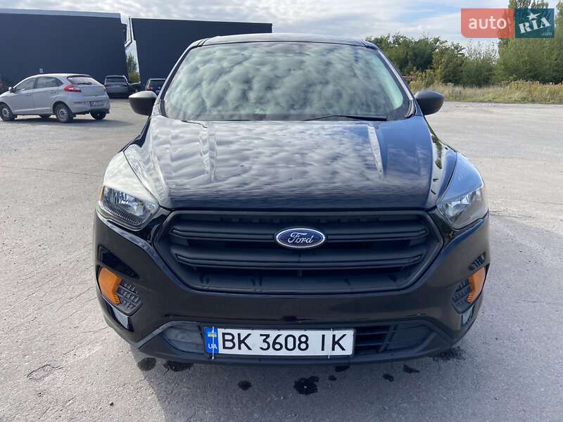 Внедорожник / Кроссовер Ford Escape 2019 в Ровно