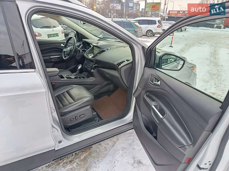 Внедорожник / Кроссовер Ford Escape 2018 в Броварах