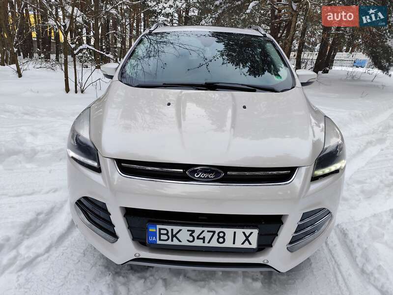 Внедорожник / Кроссовер Ford Escape 2016 в Вараше