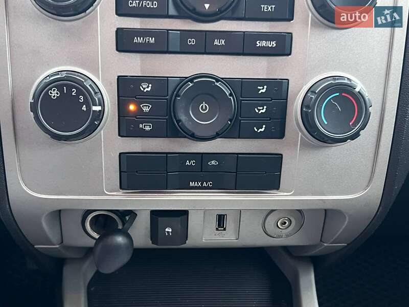 Позашляховик / Кросовер Ford Escape 2009 в Києві