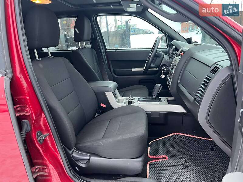 Позашляховик / Кросовер Ford Escape 2009 в Києві