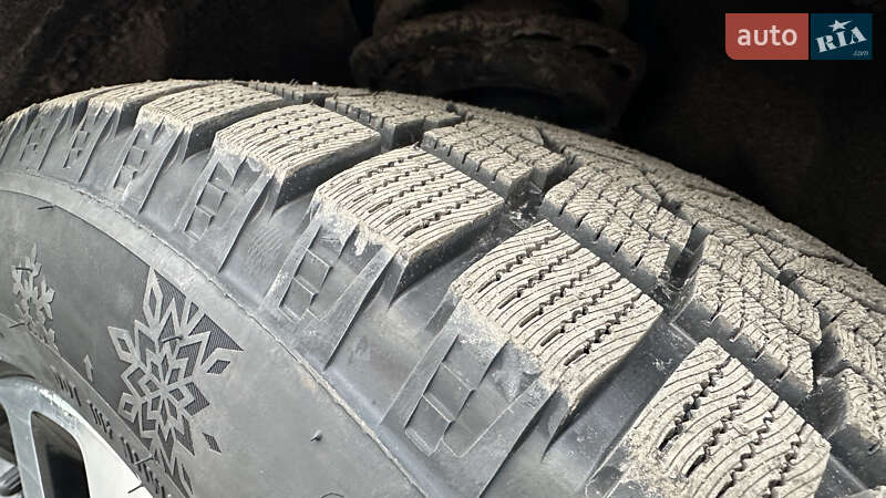 Внедорожник / Кроссовер Ford Escape 2020 в Житомире