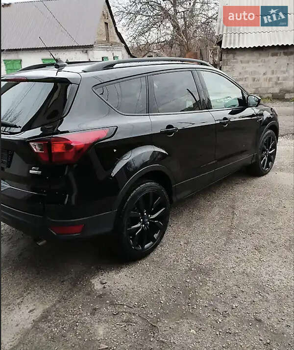 Позашляховик / Кросовер Ford Escape 2019 в Вінниці