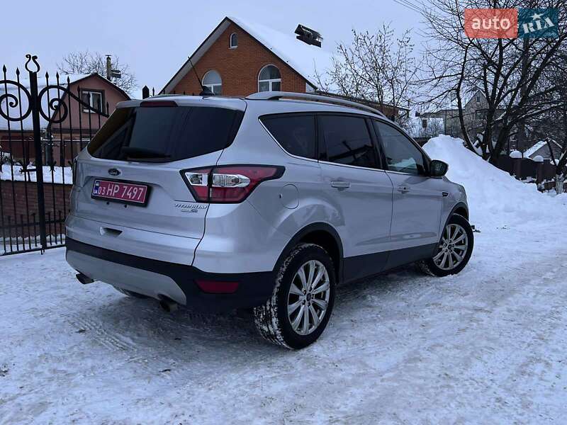 Позашляховик / Кросовер Ford Escape 2018 в Луцьку