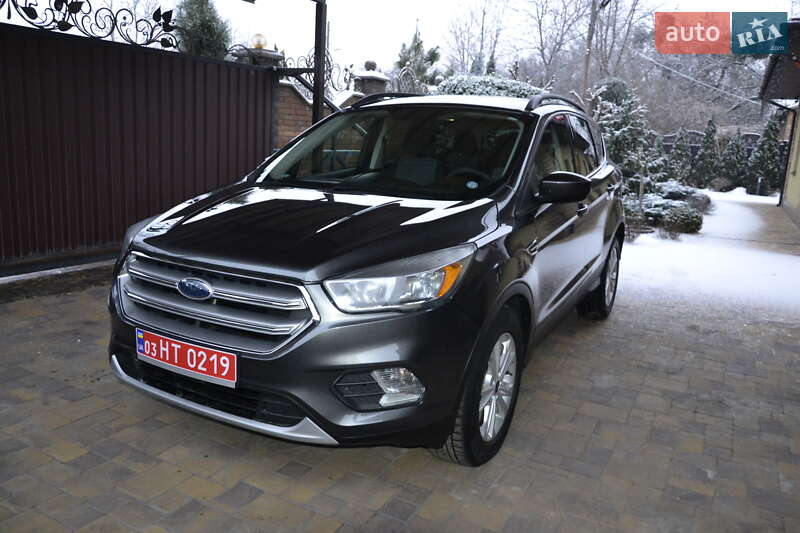 Внедорожник / Кроссовер Ford Escape 2017 в Полтаве фото 2 Внедорожник / Кроссовер Ford Escape 2017 в Полтаве