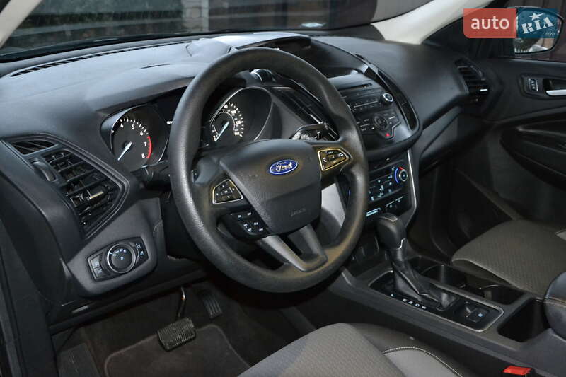 Внедорожник / Кроссовер Ford Escape 2017 в Полтаве фото 10 Внедорожник / Кроссовер Ford Escape 2017 в Полтаве