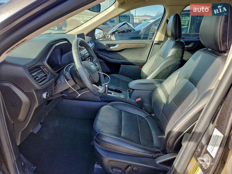 Внедорожник / Кроссовер Ford Escape 2020 в Ровно