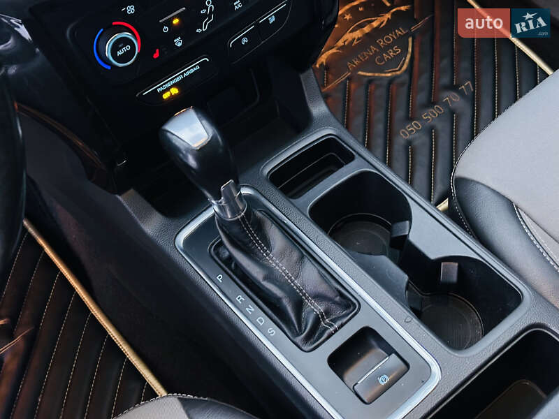 Внедорожник / Кроссовер Ford Escape 2017 в Харькове