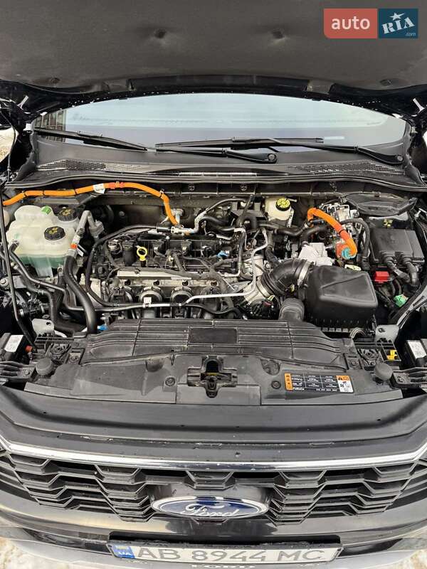 Позашляховик / Кросовер Ford Escape 2024 в Хмельницькому