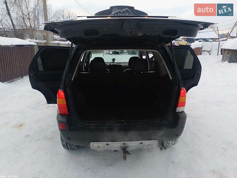 Внедорожник / Кроссовер Ford Escape 2002 в Кременце