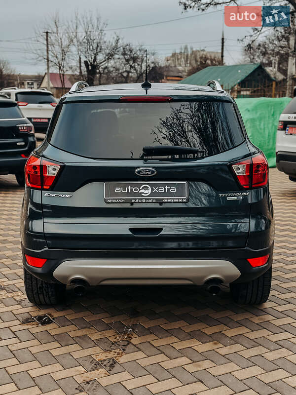 Позашляховик / Кросовер Ford Escape 2019 в Миколаєві