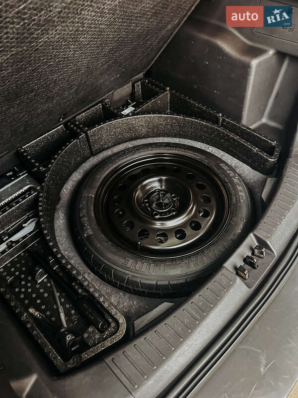 Позашляховик / Кросовер Ford Escape 2019 в Миколаєві