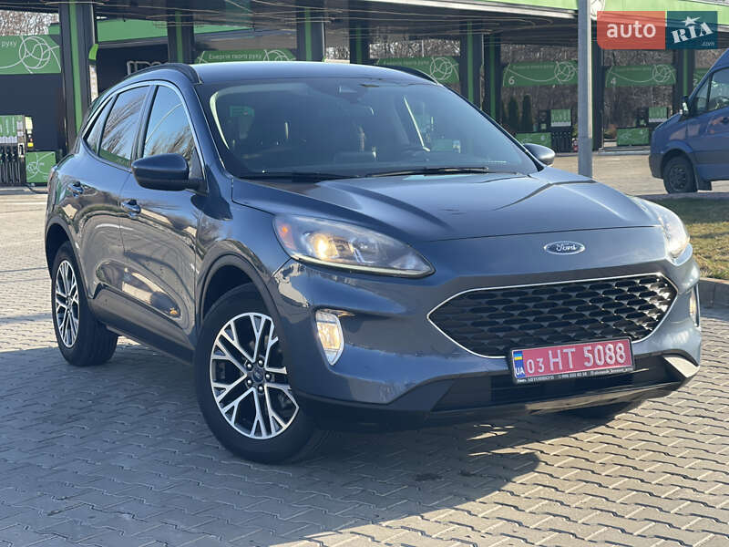 Внедорожник / Кроссовер Ford Escape 2020 в Кременчуге