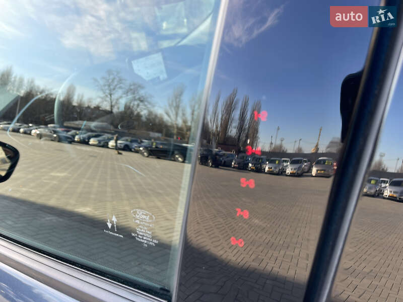 Внедорожник / Кроссовер Ford Escape 2020 в Кременчуге