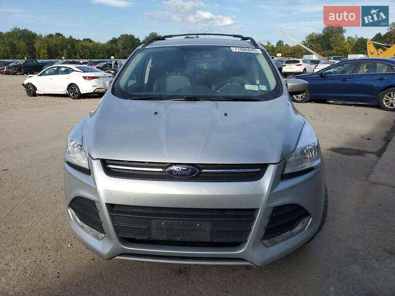 Позашляховик / Кросовер Ford Escape 2016 в Львові