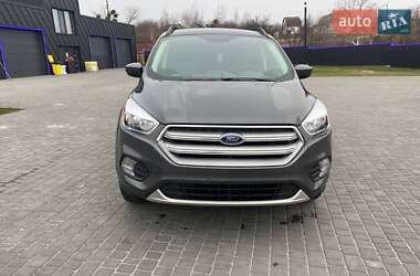 Внедорожник / Кроссовер Ford Escape 2018 в Львове