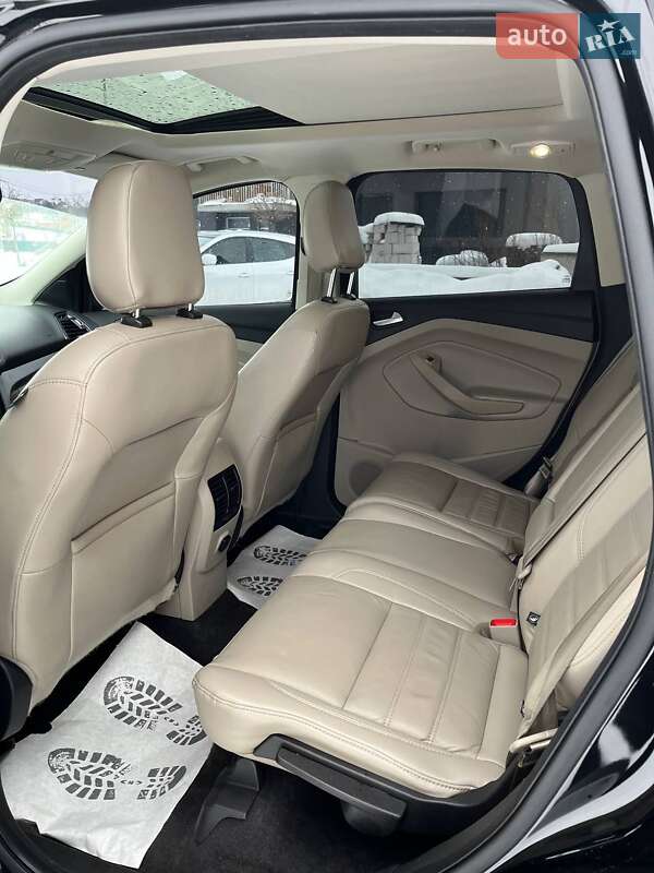 Внедорожник / Кроссовер Ford Escape 2018 в Львове